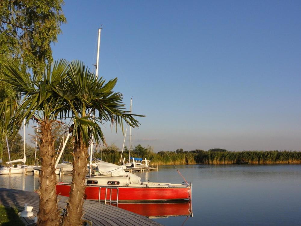 Hoteldorf Seepark Weiden Weiden am See Zewnętrze zdjęcie