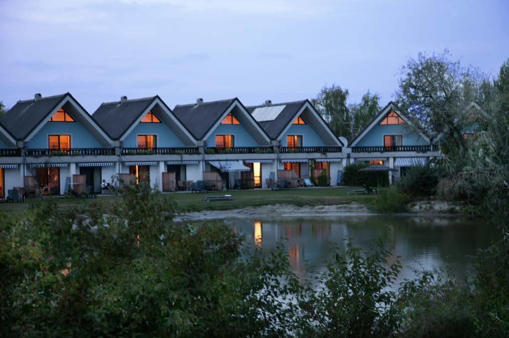 Hoteldorf Seepark Weiden Weiden am See Zewnętrze zdjęcie